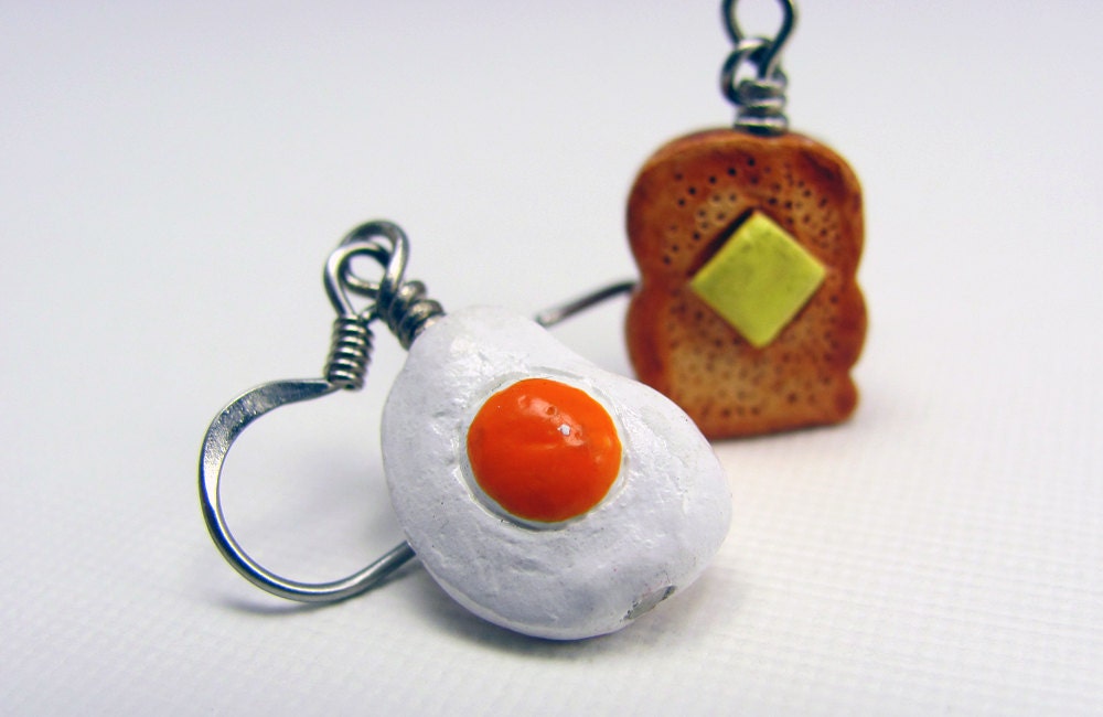 Food Earrings Fried Egg & Toast Breakfast in Silver