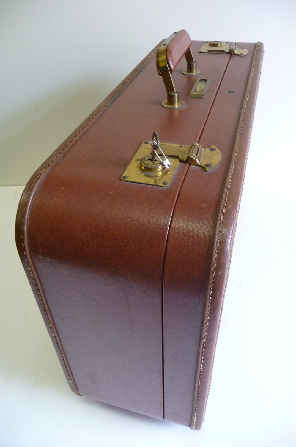 Vintage suitcase JC Higgins Sears Roebuck, Leather luggage case with brass plate and KEY