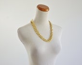 Vintage 80s Necklace -- Chunky Chain Necklace -- Gold tone Necklace