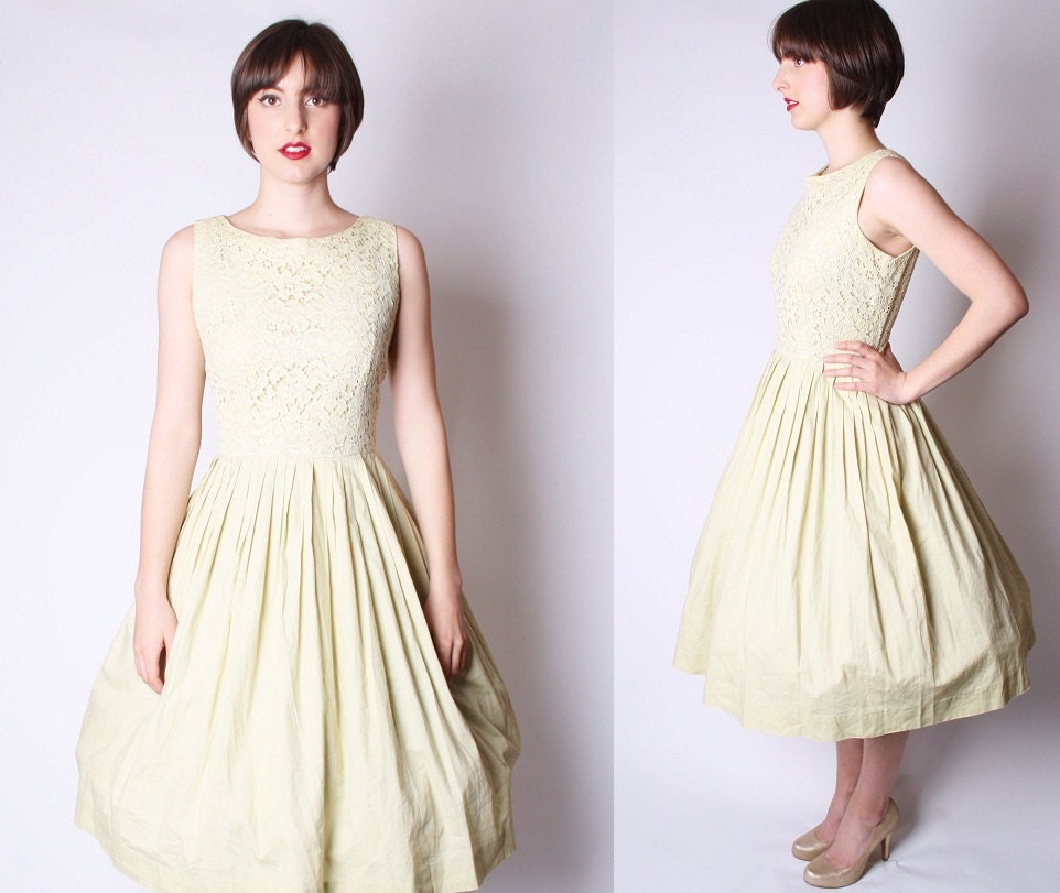 1950s Dress / Pastel Sage Green Dress / 1950s Cocktail Dress / Cotton Dress / Vintage Lace / 50s Dresses / 1882