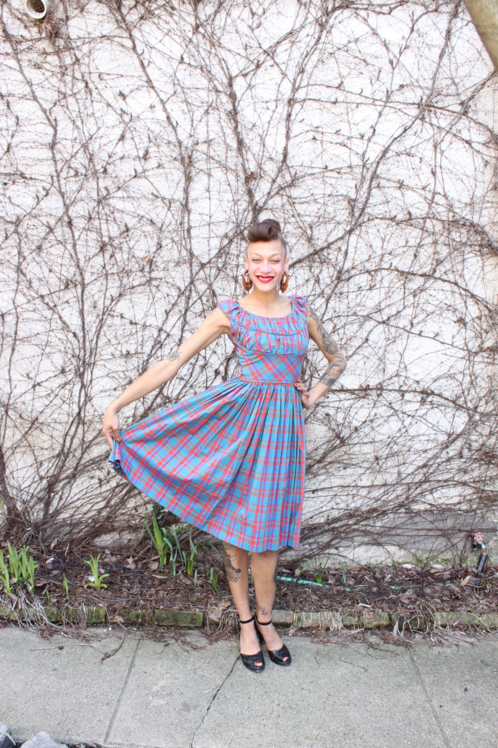 Dress 1950s Vintage 50s Full Skirt  Rockabilly Plaid Gathered Bust  Small S XS
