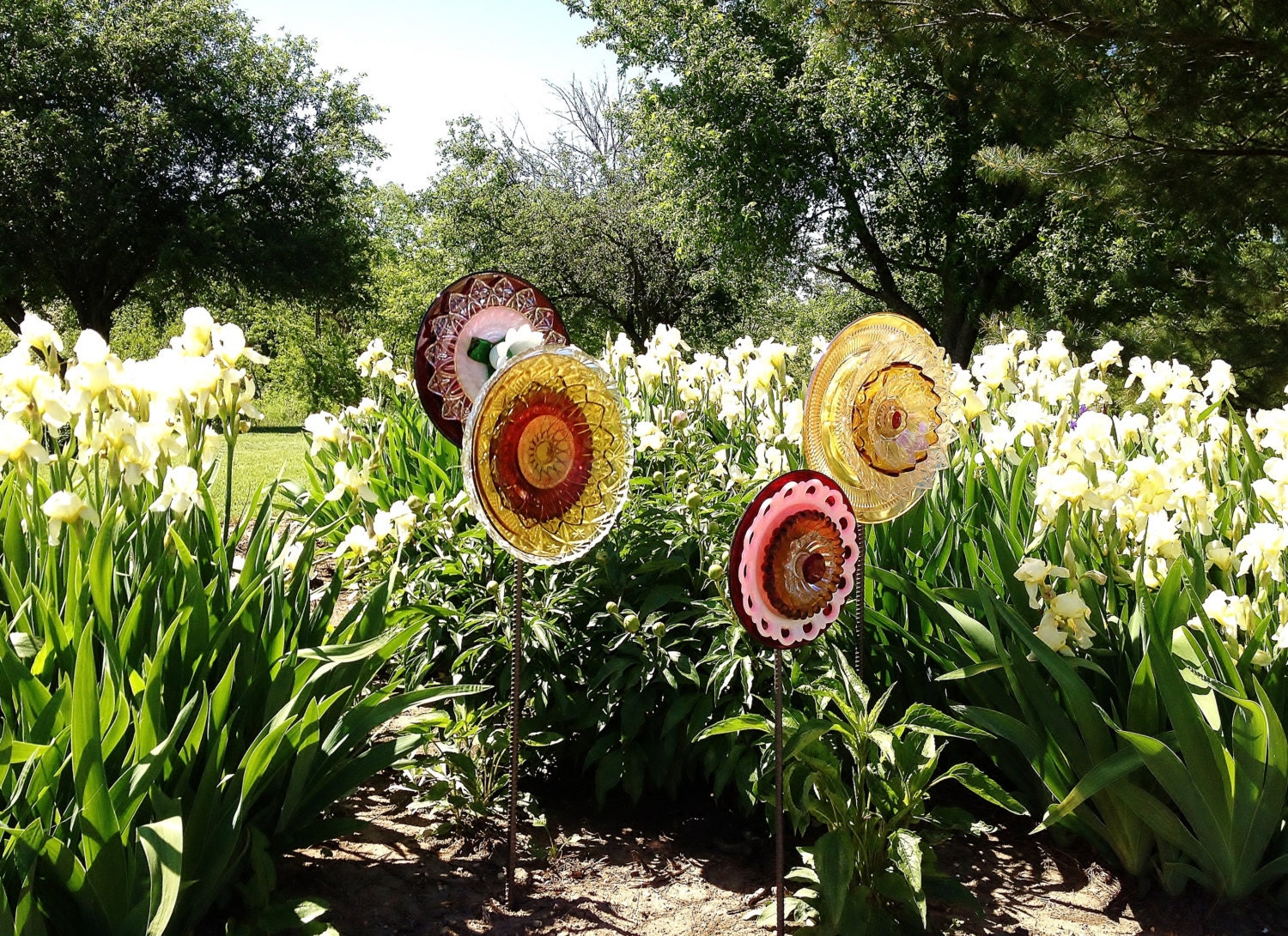 Red Garden Art Yard Decor Glass Plate Flower Sun Catcher Reclaimed  Upcycled Repurposed AVALON