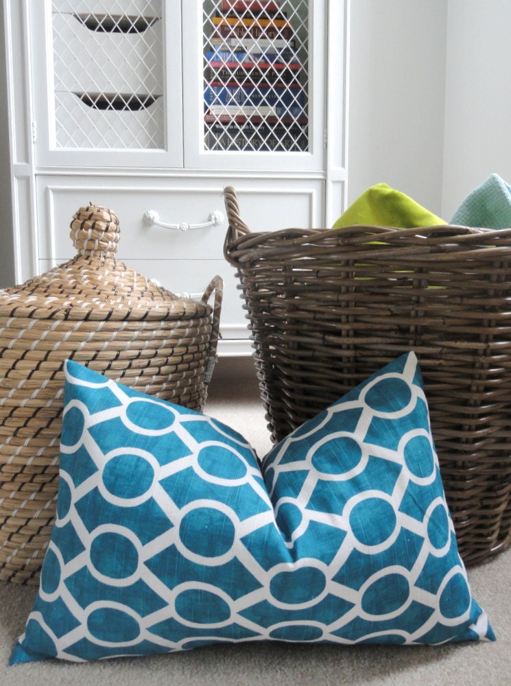 Blue Oval Pillow Cover - Designer Decorative Pillow - Lumbar - Throw Pillow - Blue and White Geometric