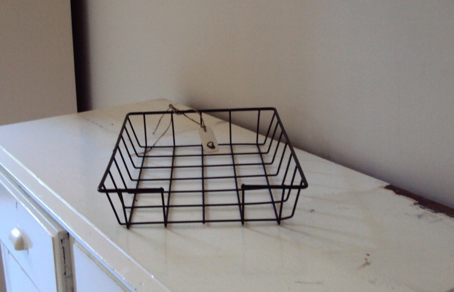 Fabulous VINTAGE wire coated basket / tray. Industrial decor. Great storage