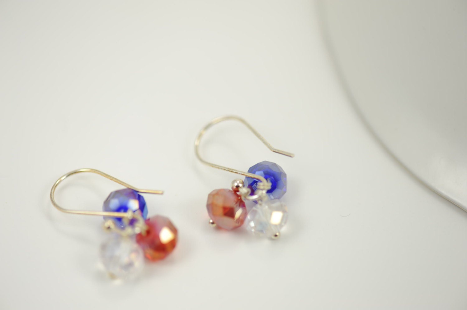 patriotic beaded dangle earrings, red, white, & blue earrings
