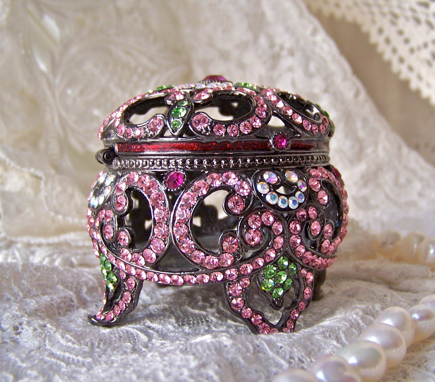 Vintage Bejeweled Trinket Box Rucinni
