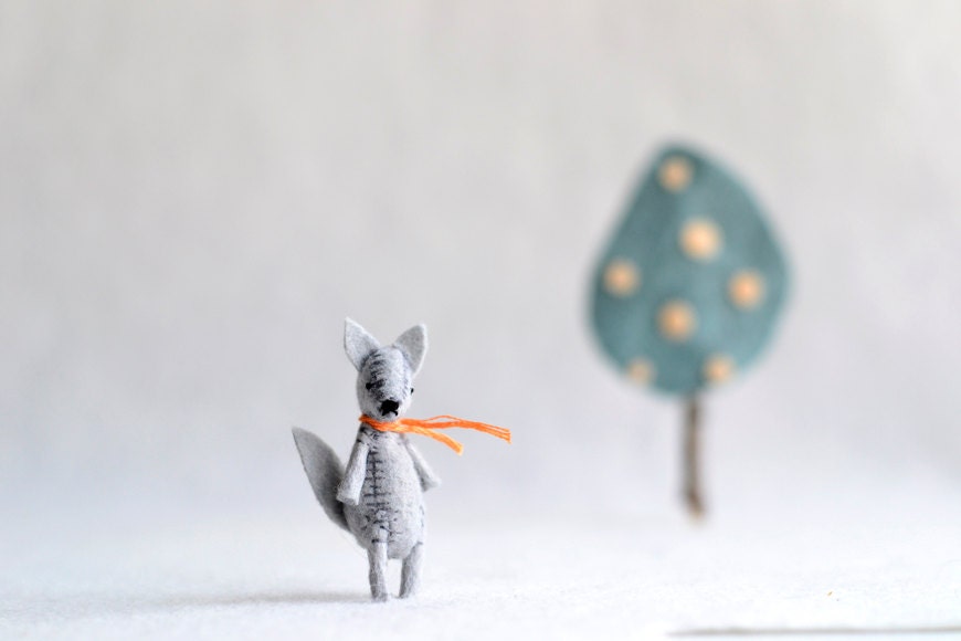 wolf - miniautre felt woodland grey wolf
