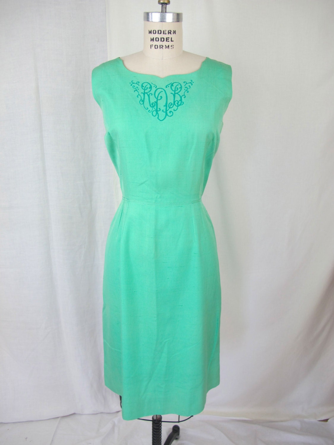 1950s Green Silk Wiggle Dress