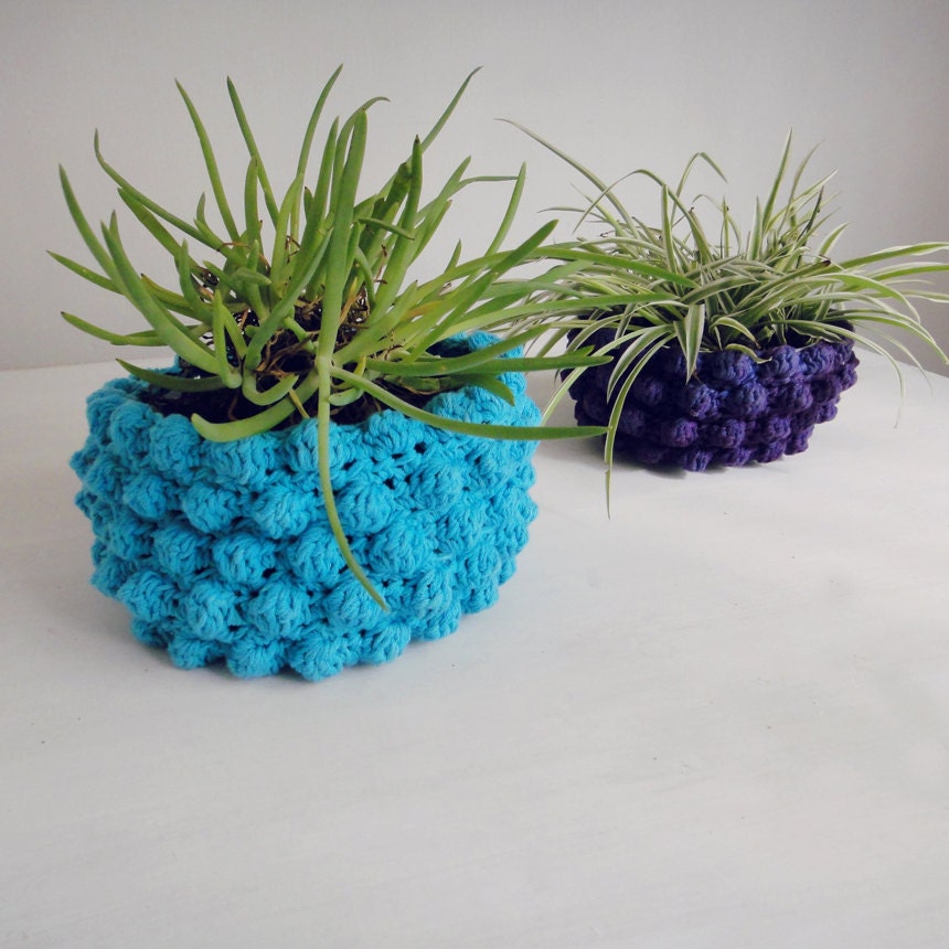 PDF Crochet pattern plant holder basket - easy beginner PHOTO tutorial - bubble crochet baskets recipe for any side you prefer