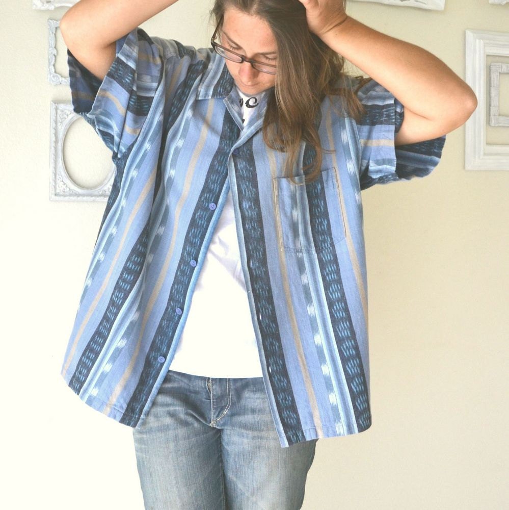 Southwest Print Shirt Button Up Short Sleeve Blue Surf Shirt Gotcha Vintage 80s Medium