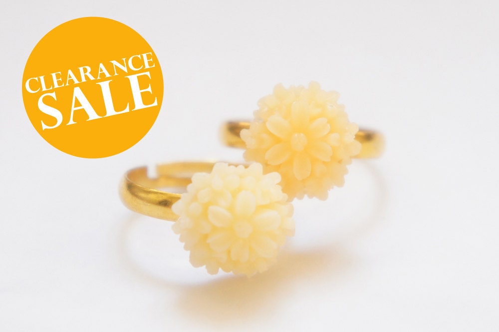 Clearance SALE Romantic Blossom Flower Ring - Size Adjustable - Yellow Set