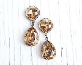 Champagne DIamond Dangle Earrings - Duchess Hourglass - Swarovski Champagne Diamond Mist, Antique Brass - Mashugana