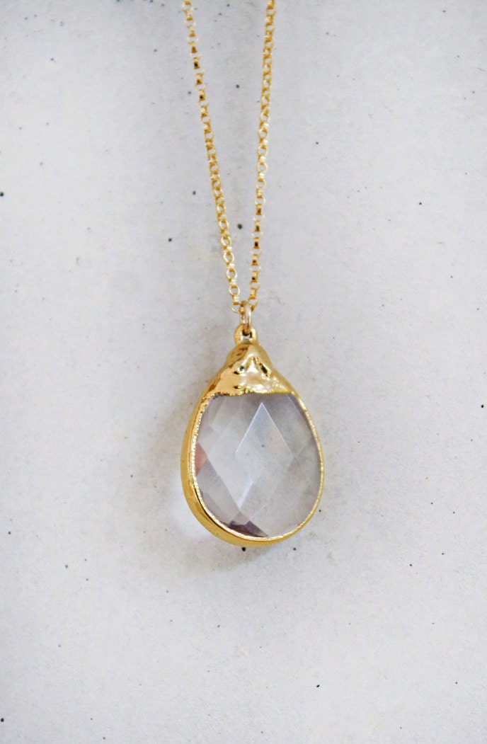 CRYSTAL necklace