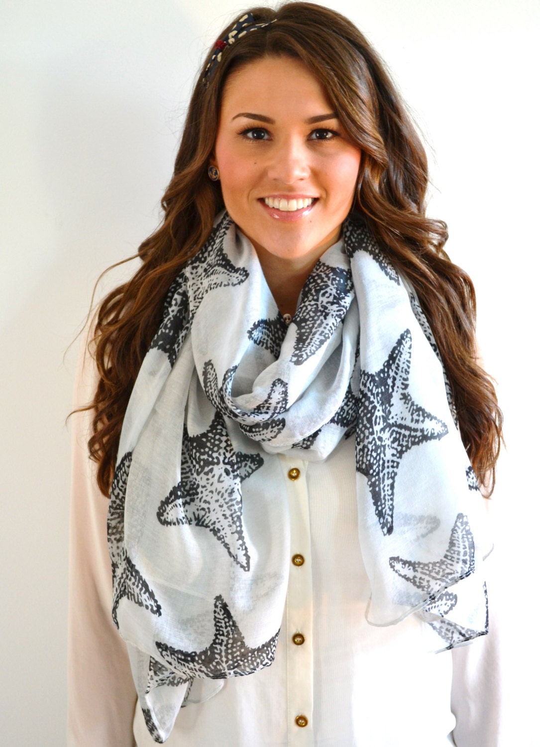 BLACK & WHITE Starfish Tropical Scarf Shawl Wrap Beach Cover Up Sarong Lightweight Womens Accesssories Fashion