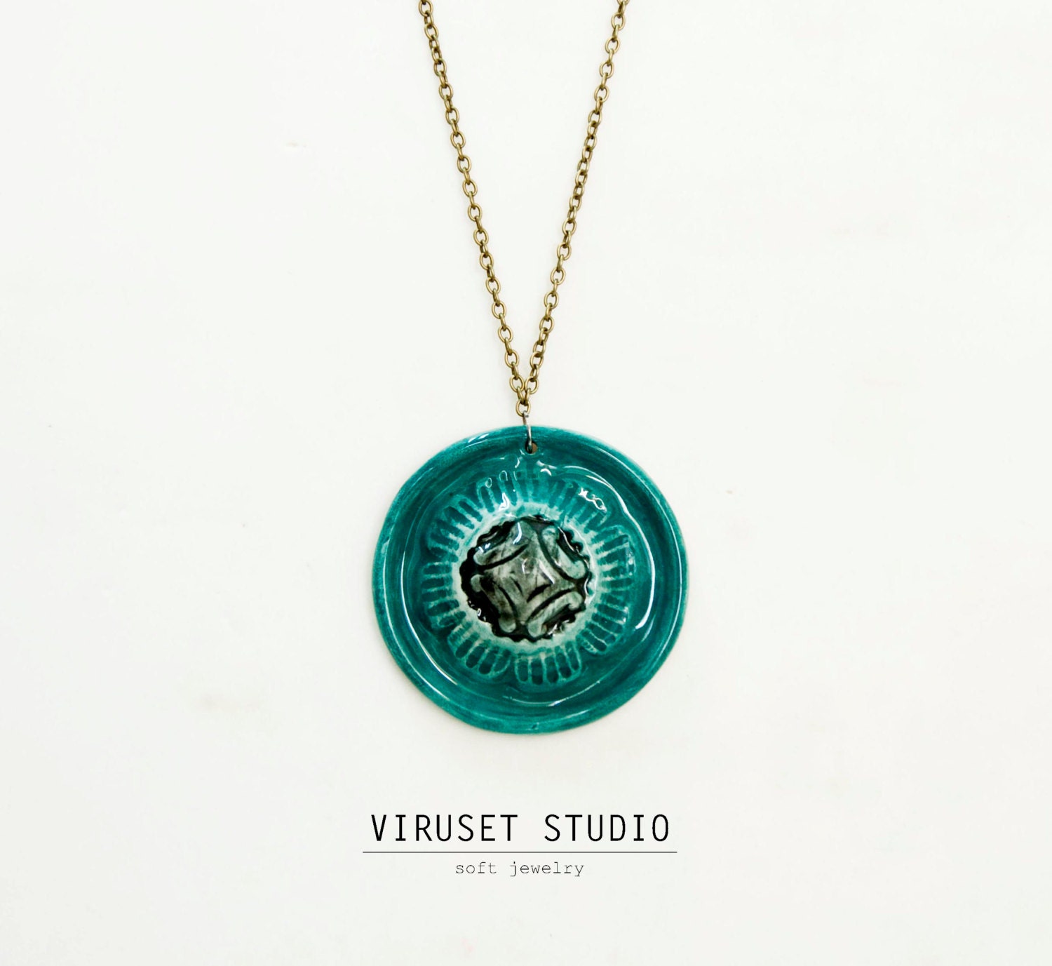 Ceramic necklace emerald locket. Medallion necklace. Ceramic jewelry. Africa medallion. Pendant. Ceramic medallion. Viruset.