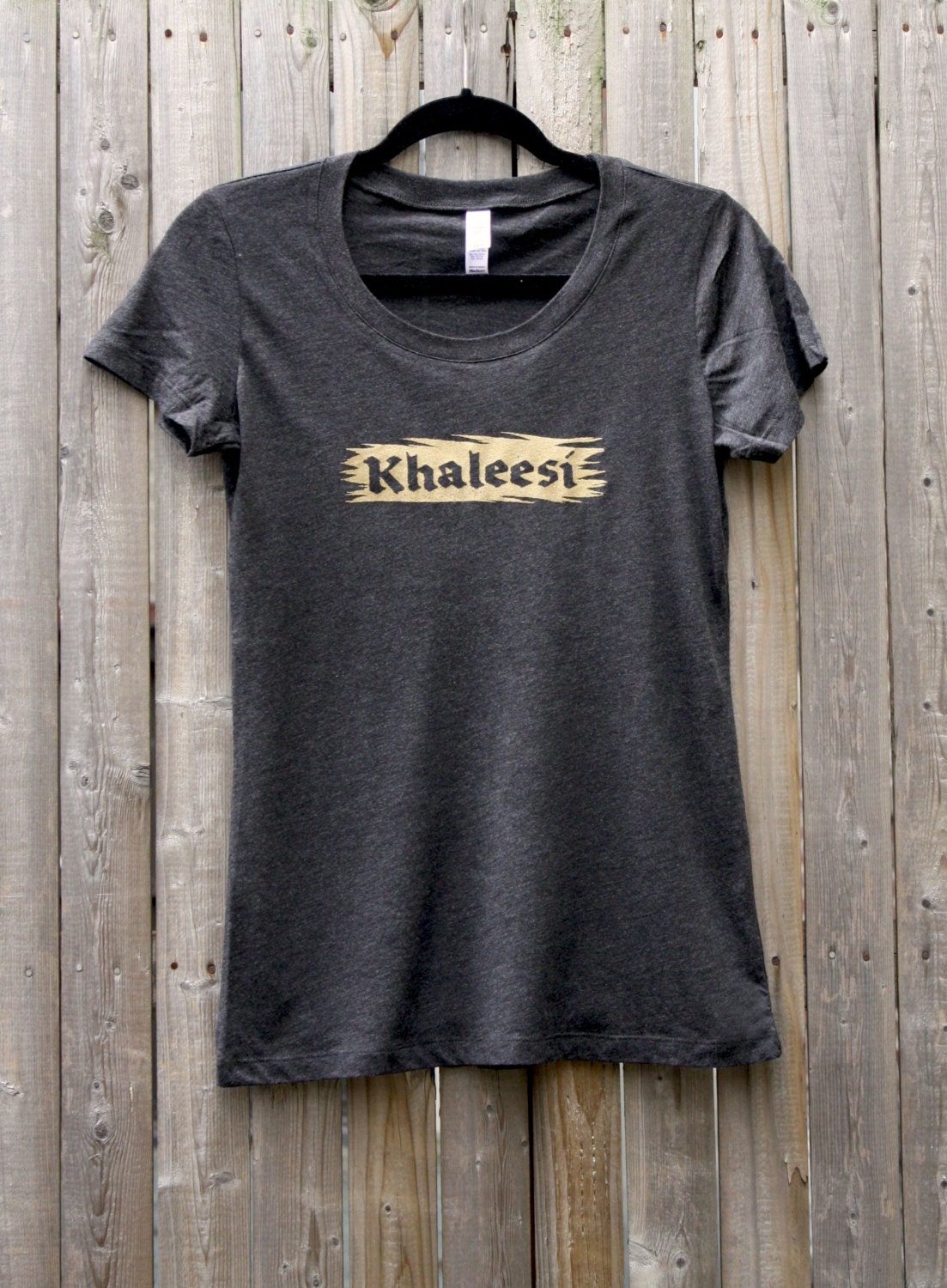 Game of Thrones -- Khaleesi Women's Scoop Neck Tee Shirt