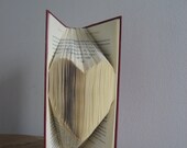 3D Heart shape-Old book Sculpture-wedding gift-anniversary gift-bookshelf decor-textbook wedding