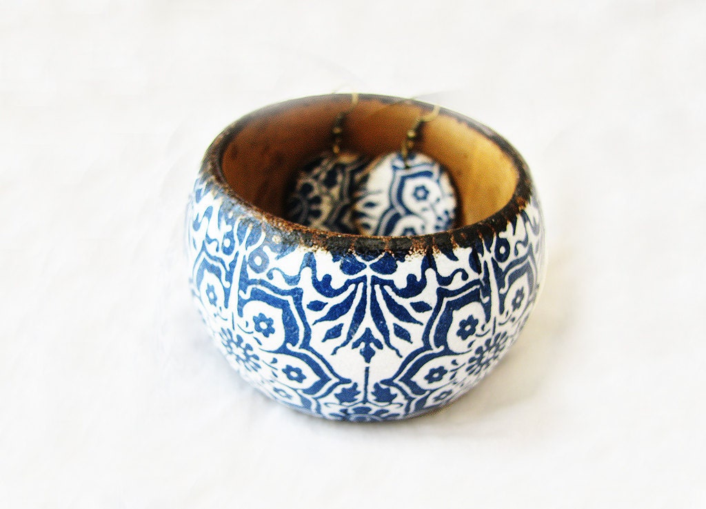Nautical bracelet and earrings set, navy blue pattern, round earrings, rustic country style