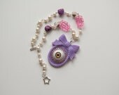 Creepy Candy Eyeball Necklace - Purple/Lilac