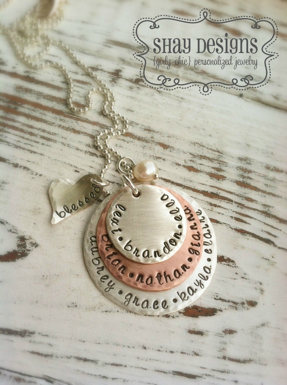 Personalized Mother or Grandmother Necklace - Medium