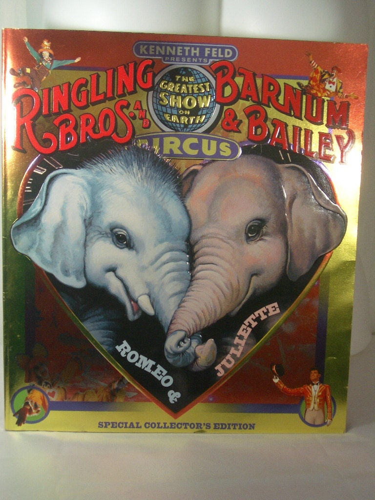 Ringling Brothers and Barnum & Bailey Circus 124th Edition Souvenir Program and Magazine Free Gift Wrap