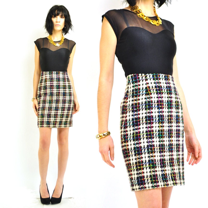 90s HiGH WAiSTED TWEED MiNi SKiRT / black and white / contrast / rainbow colorful accents / xs s