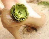 Chartreuse Green Shoe Clips, Small Fabric Flowers, Lime Green Bridal Accessories, bridesmaids, Wedding Shoe Accessory