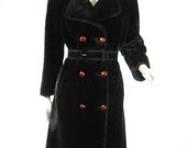 60s Black Faux Fur Plush and Cozy Winter Coat - med