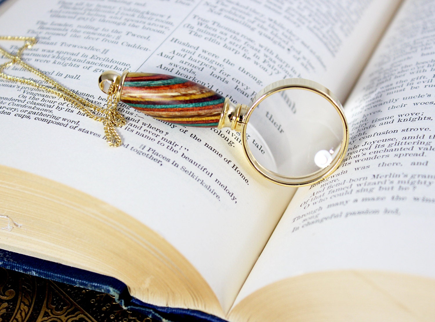 Wooden Magnifying Glass Necklace - Monocle Necklace - Desert Tones