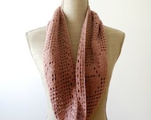 Pink Crochet Spring Infinity Scarf, women's pink greysh summer cowl, roses crochet scarf, women's accessories, gifts for her, mother day