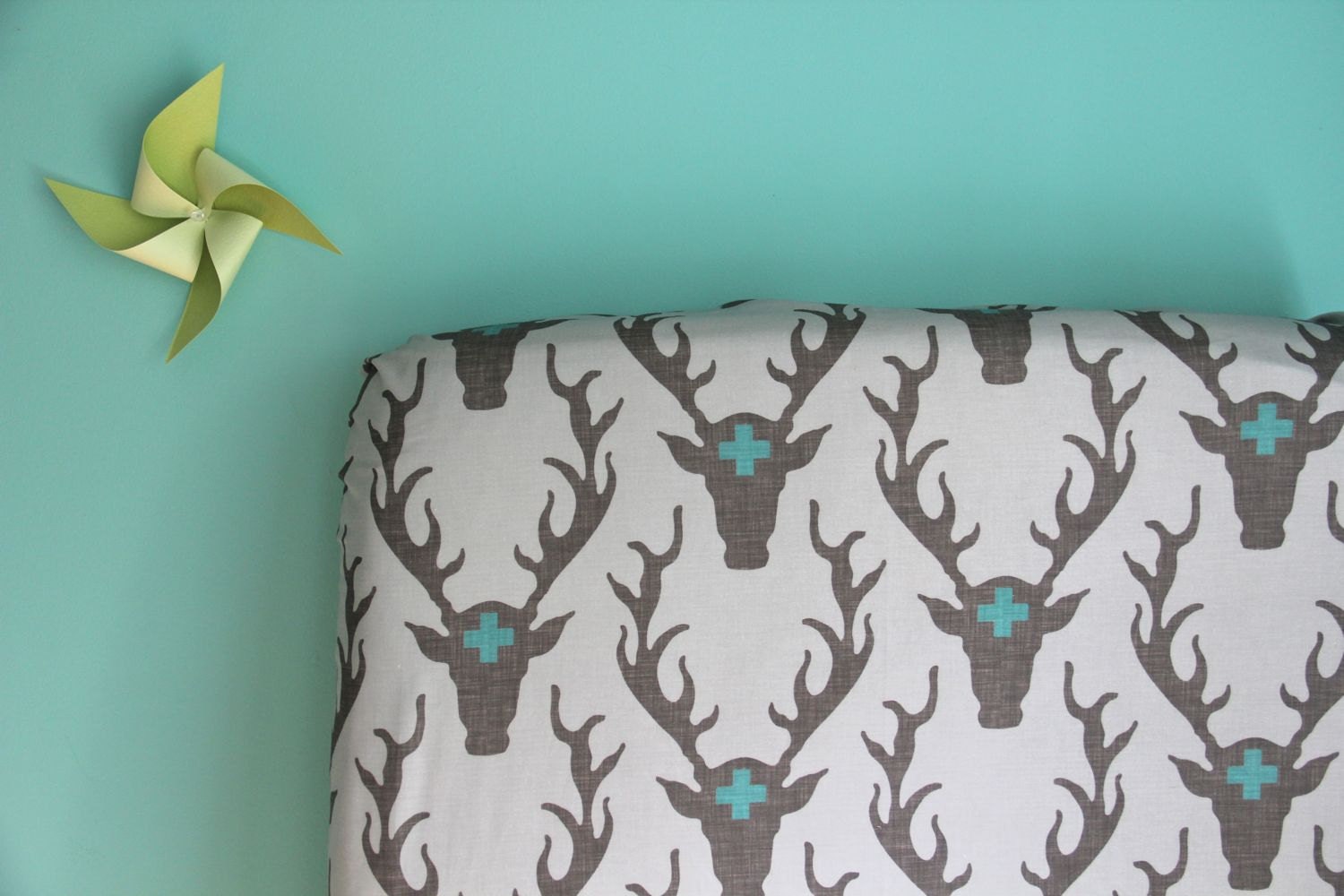 fitted crib sheet in marine deer
