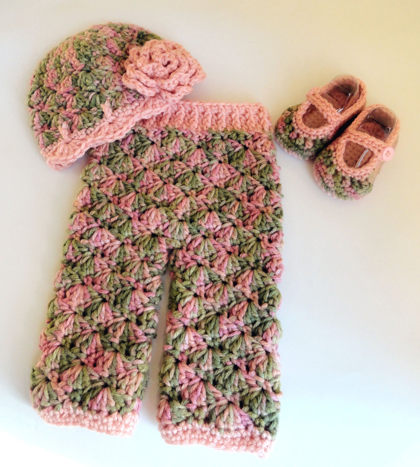 Newborn Crochet Shelly Pants and Matching Hat READY TO SHIP