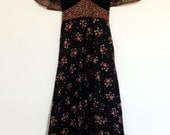 Vintage 70s Maxi Dress Black Pink and Green Floral Pattern (size 8-10)