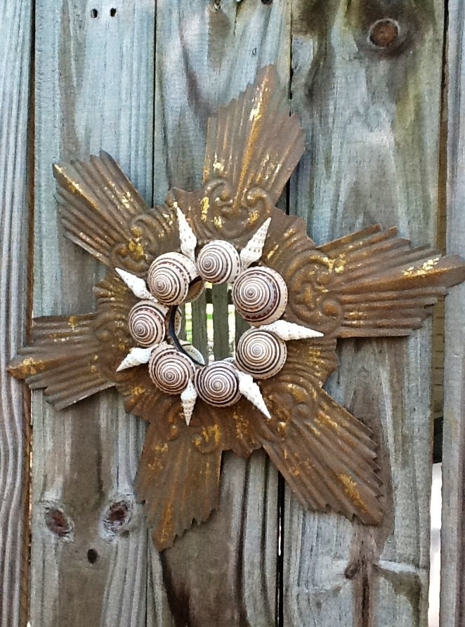 Sunburst Seashell Mirror/Gold Sunburst Mirror