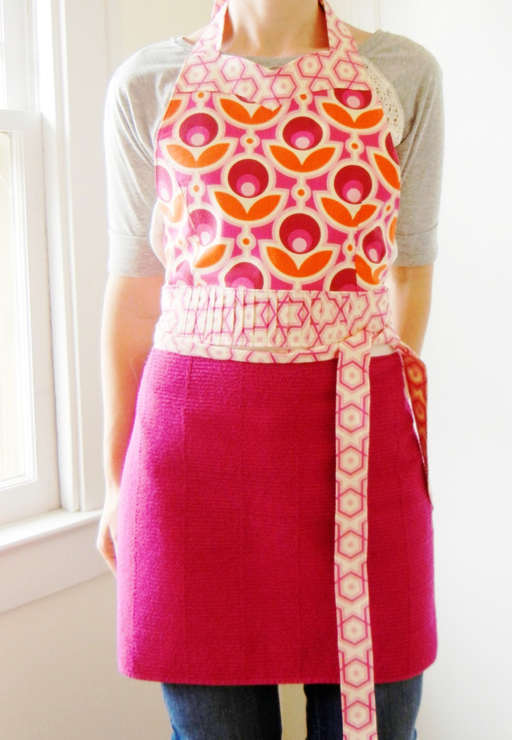 Raspberry and Orange tulip reversible zippered dishcloth apron - Joel Dewberry fabric - women's full apron - pink, orange, cream