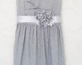 Silver Gray Flower Dress Sash Belt. Rustic Flower Sash. Silver Dress Sash. Special Occasion Accessory. Wedding Bridal Sash.