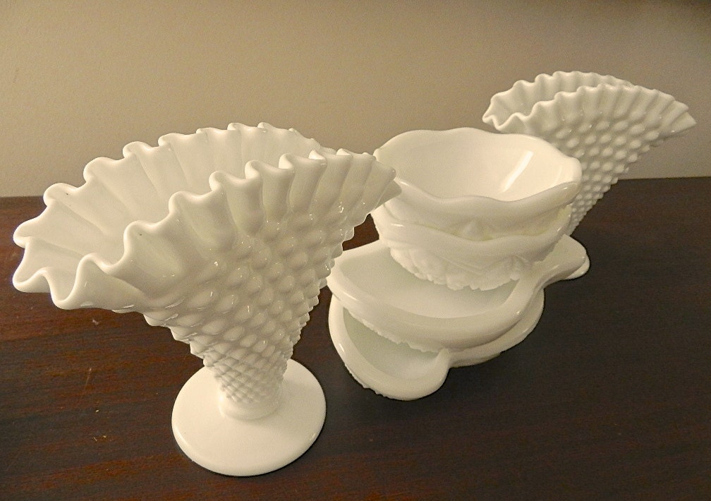 Vintage Milk Glass Vase Set.1950s Hobnail. Flowers.Cottage Decor.Gift.Shower.Wedding.Tea Party