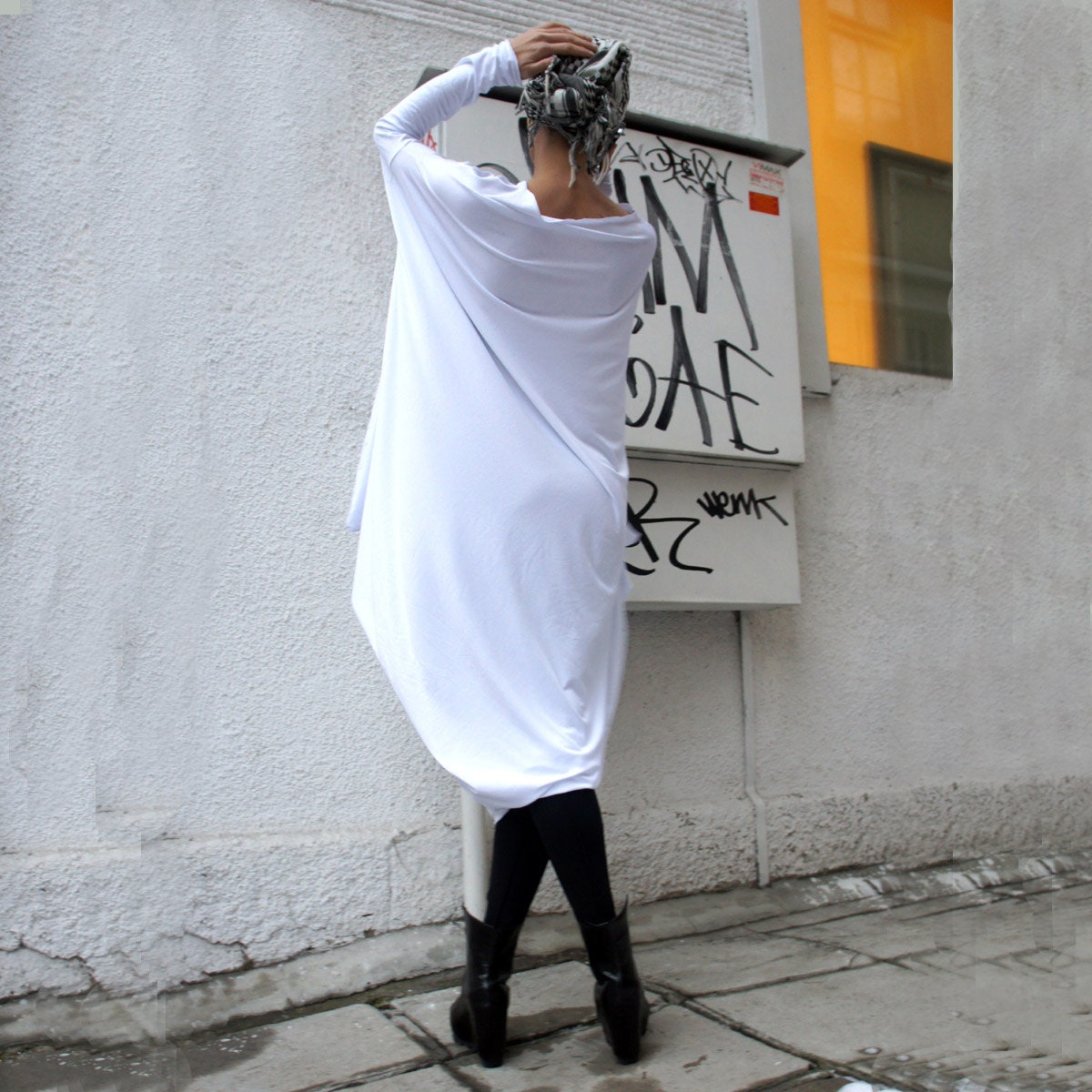 Oversize White Loose Casual Top / Asymmetric Raglan Long Sleeveless Tunic One Size / Maxi Blouse/ White caftan