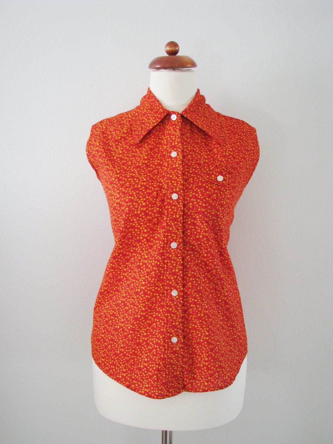 60s/70s Floral Ditsy / Liberty Print Sun Top in Tomato Red and Mustard Yellow, M  // Vintage Shirt