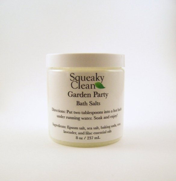 8 oz Bath Salts made with floral essential oils