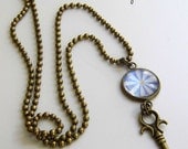 Daisy Dream - A Necklace