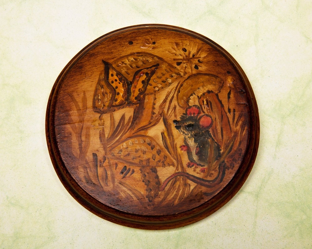 Mouse, Mushrooms & a Butterfly - Hand Painted Round Wood Plaque - 1950s-1970s - Folk Art