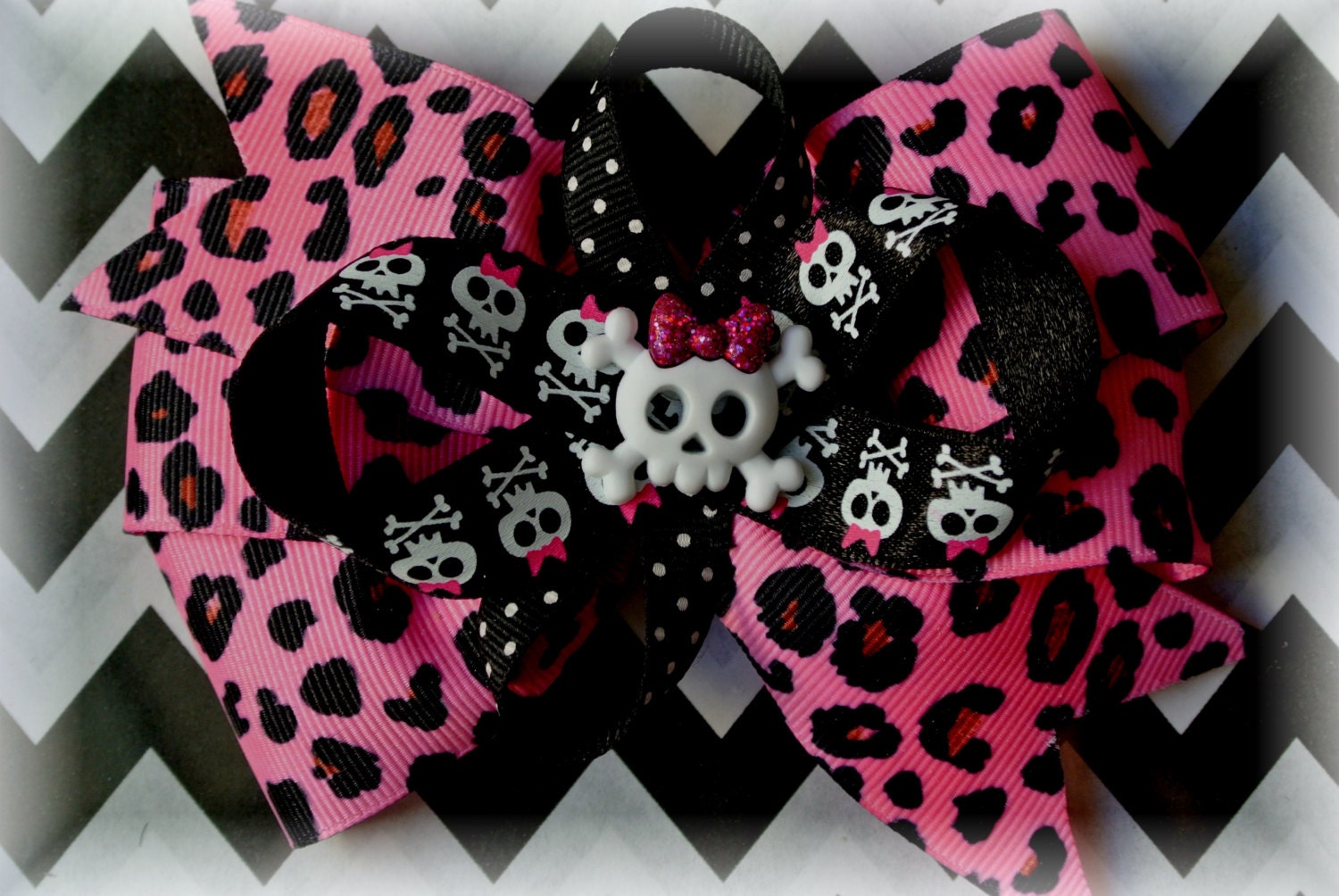 Hair Bows, Children's hair bows, Bows, headband, cheetah, skulls, pirate princess, pink, glitter, toddler, girls, baby, babies, ribbon