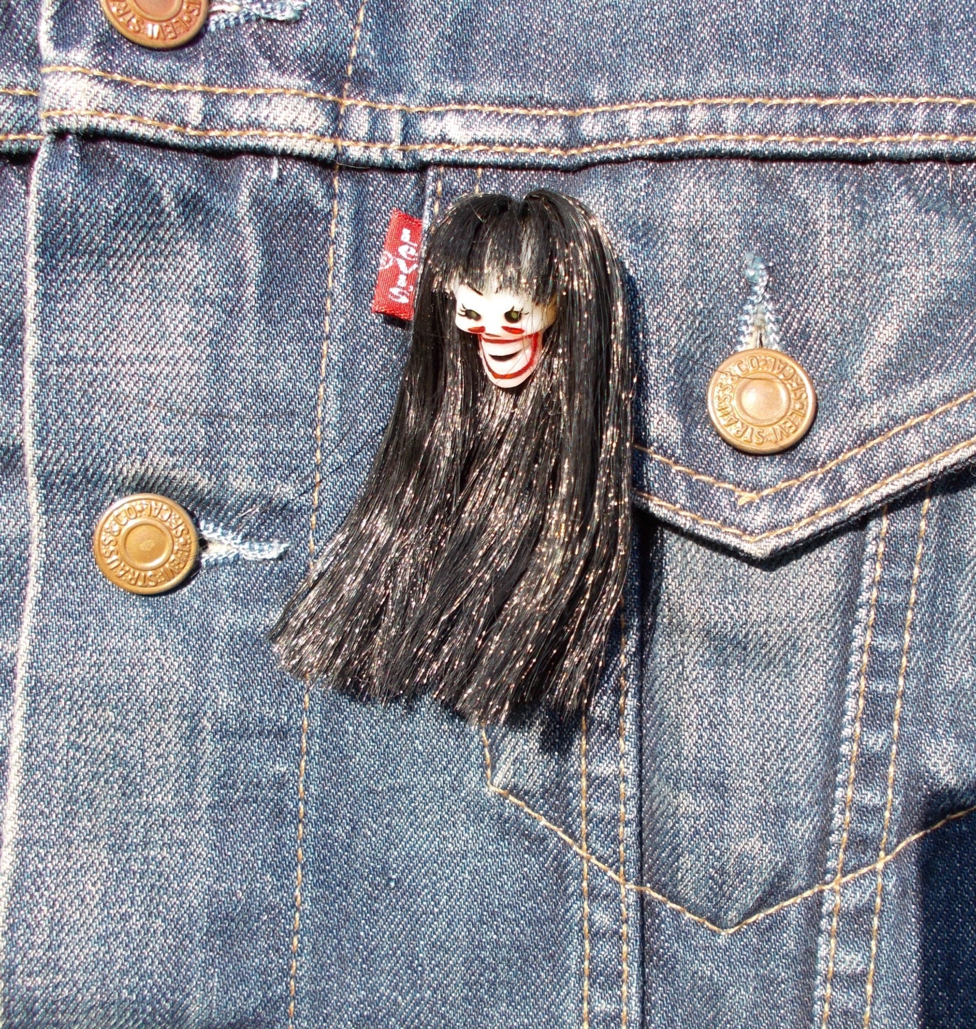Dia de los meurtos day of the dead skull ghost pin