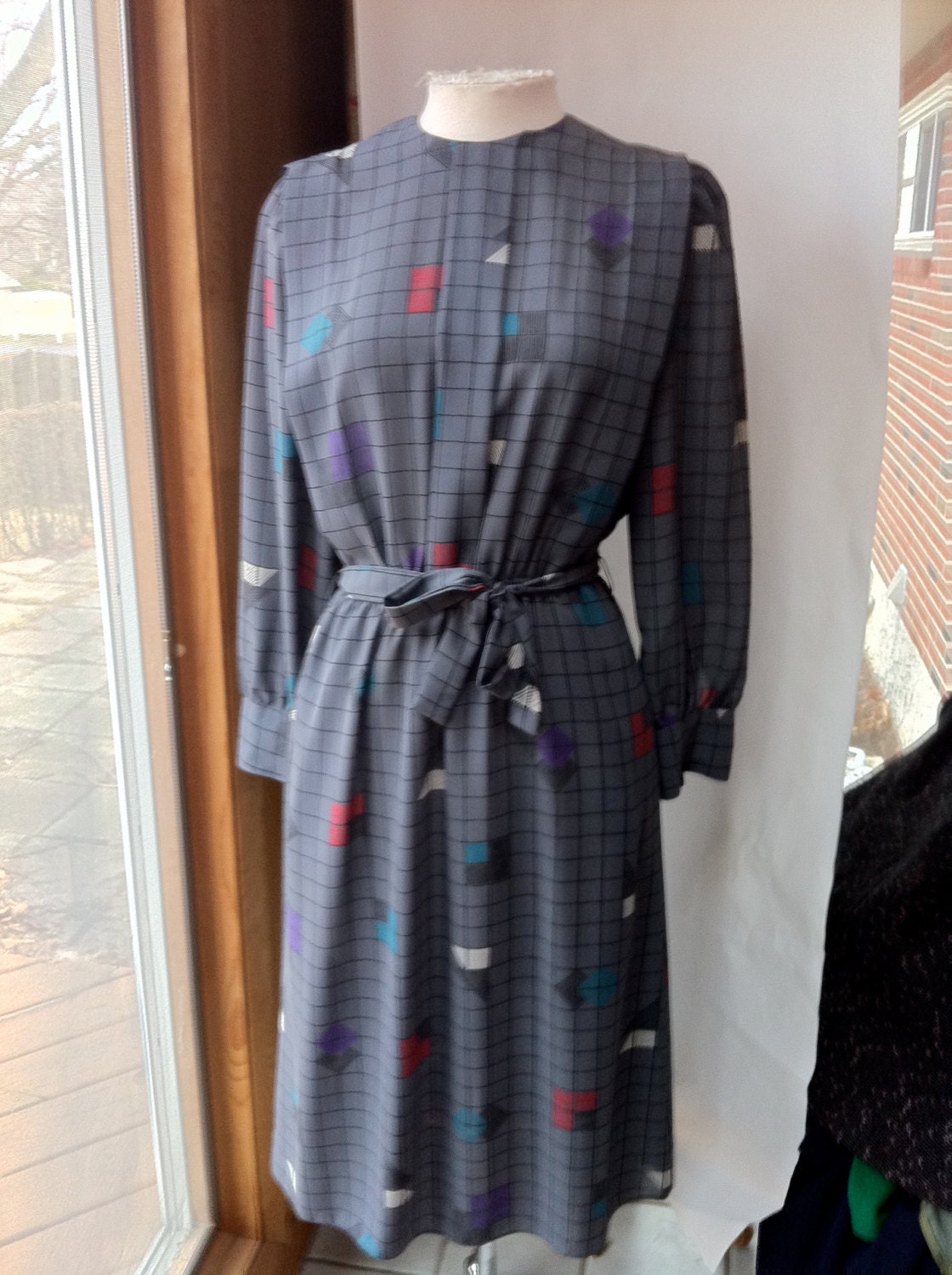 1970s grey gray plaid dress color block modern mod long sleeved belted small medium size 4 5 6 7 8 9 10 11 12