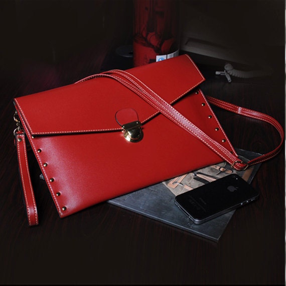 New Handmade Leather  Handbag in Red / Messenger / Diaper bag / Shoulder bag / Tote / Purse / Handbag / Hip bag / Women / For her