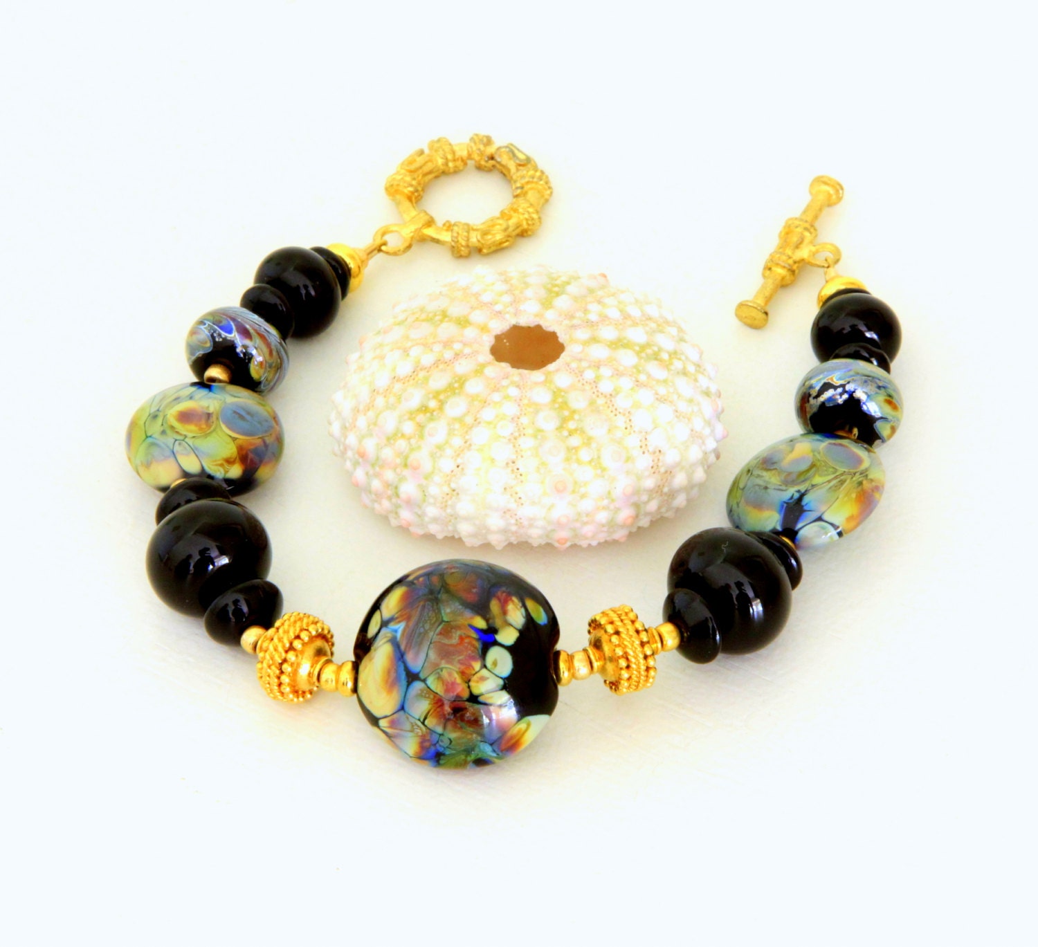 Black Glass Raku Beads Bracelet. Black & Gold Raku Bracelet. Gypsy Boho Jewelry. Artisan Lampwork Bead Bracelet. Glass Bead Jewelry.