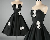 Vintage 1950s Dress . Black Cotton . Lace . Full Skirt . Strapless . XS S . 2957