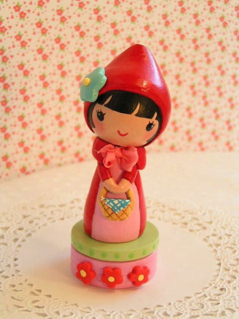 Little Red Riding Hood - Cake Topper- Finger Puppet- all in one