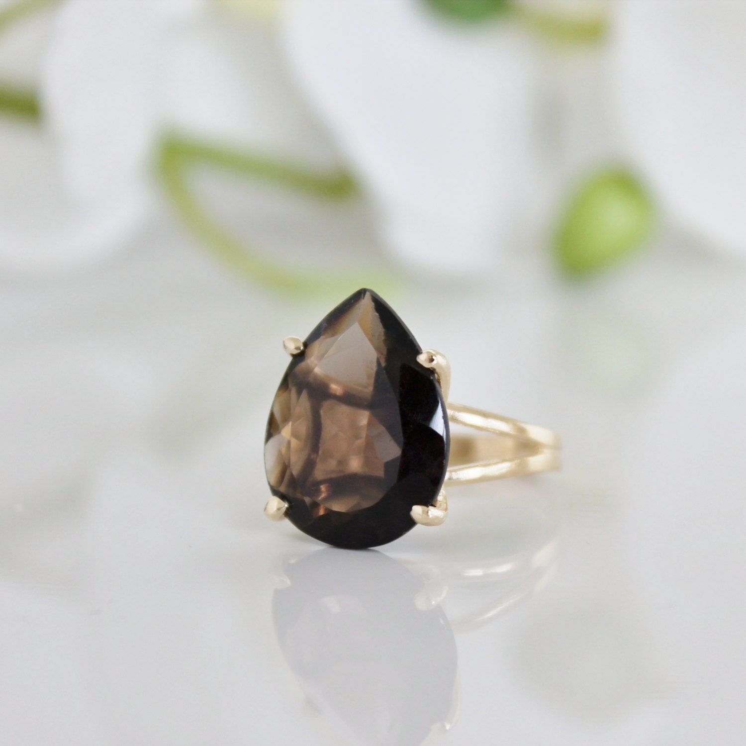 gold smokey quartz ring,teardrop ring,pear ring,drop ring,faceted ring,gemstone ring,brown ring,statement ring